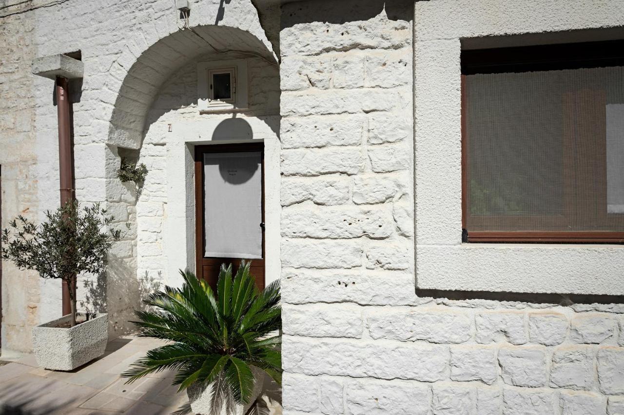 Апартаменти Trulli Quercus Альберобелло Екстер'єр фото