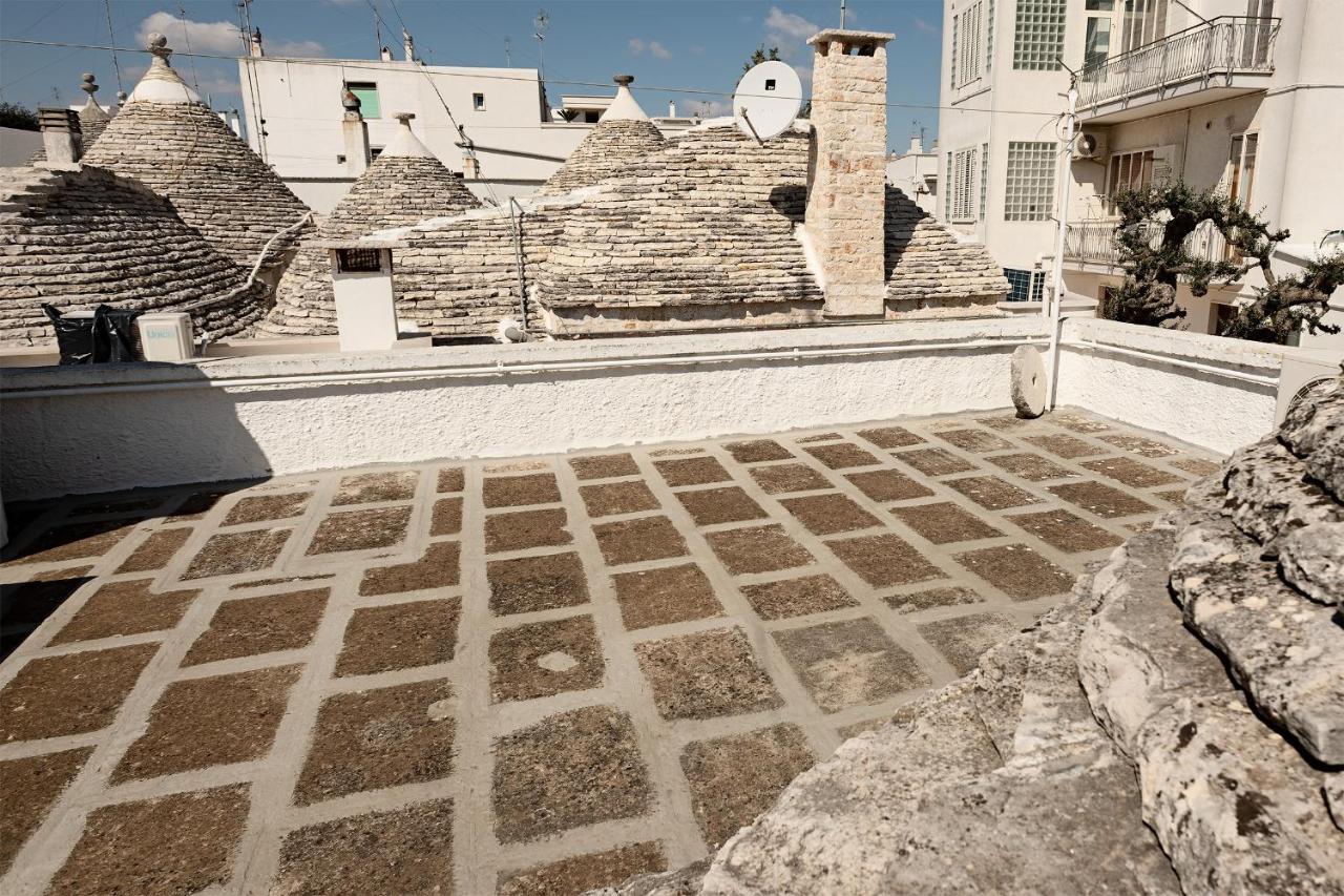 Апартаменти Trulli Quercus Альберобелло Екстер'єр фото